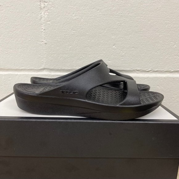 Telic Z-Strap Midnight Black Women's Sandals Flip flops Size M10/W11 - Picture 2 of 10